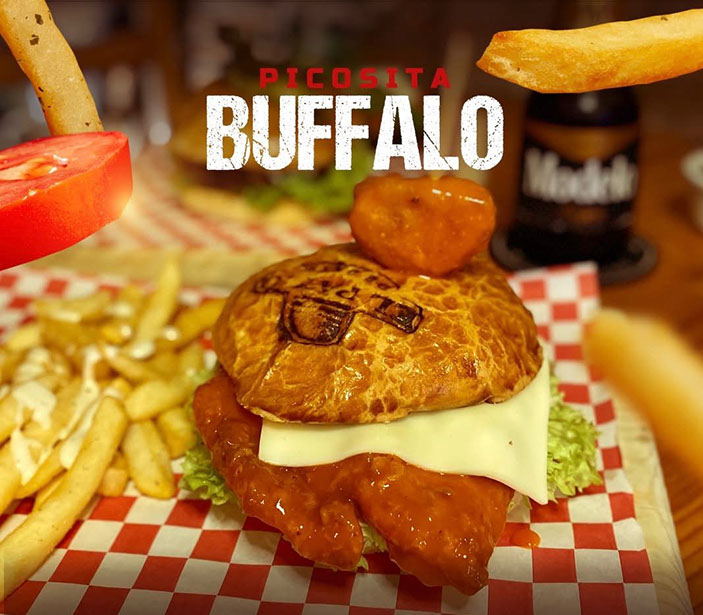 Hamburguesa Buffalo de pollo crujiente